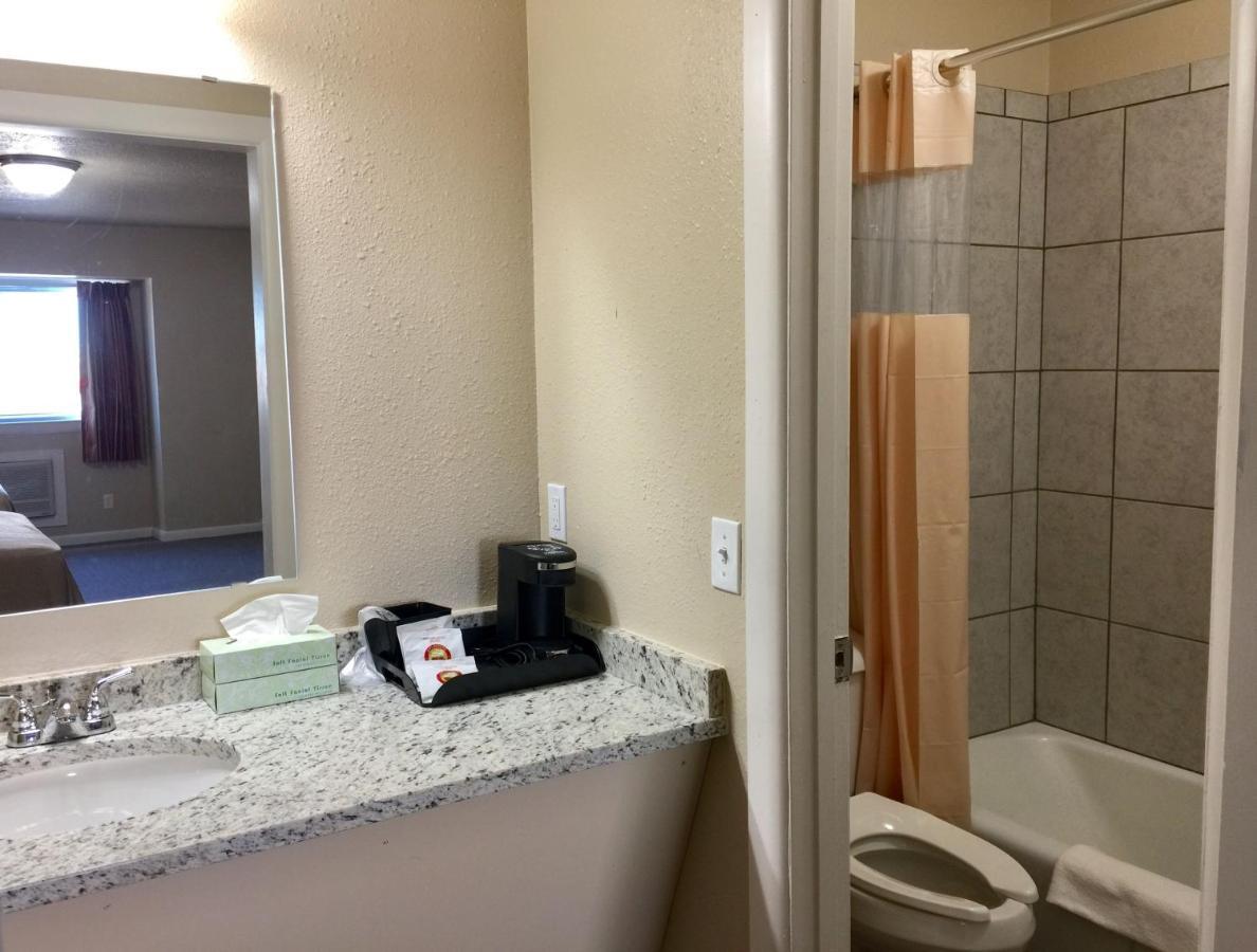 Downtown Motel Woodward מראה חיצוני תמונה