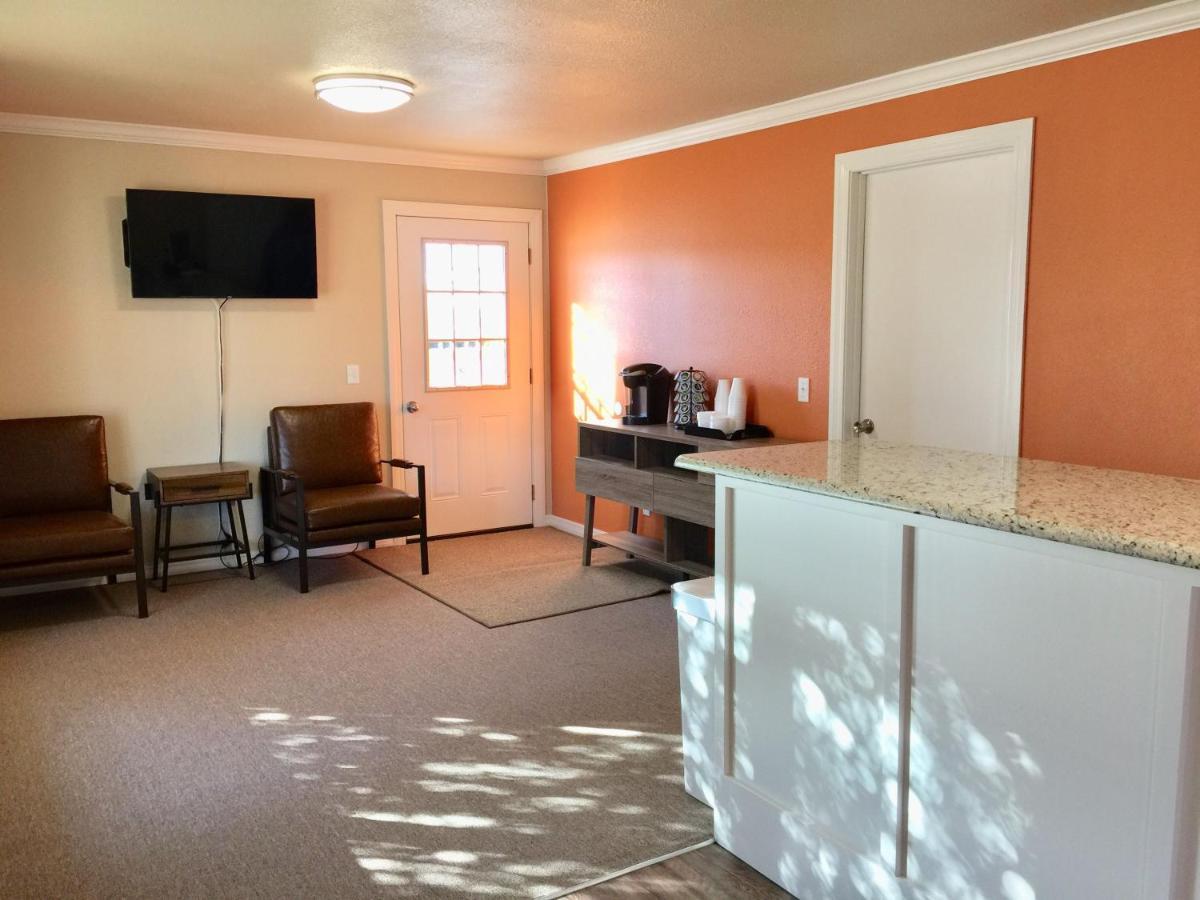 Downtown Motel Woodward מראה חיצוני תמונה